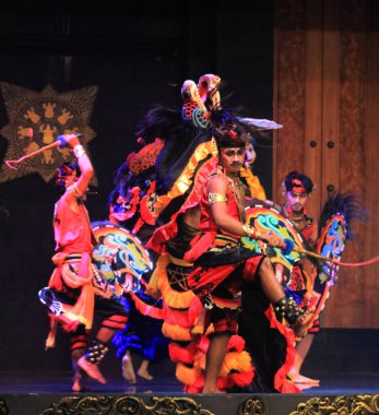 Fotoğraf Editörü, 04 Nisan 2021, TMII, Taman Mini Endonezya Indah, Doğu Java Pavyonu veya Anjungan, 28 Kasım 2021, Jaranan veya Bambu Atı Geleneksel Dans