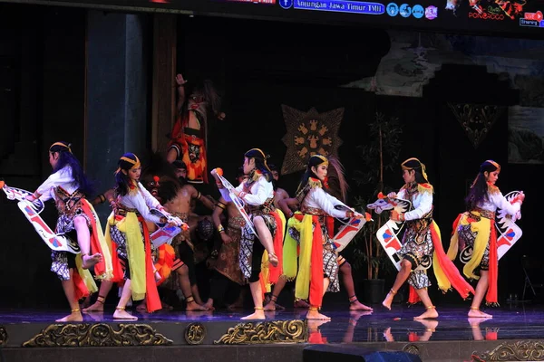 Photo Editorial Taman Mini Indonesia Indah East Java Pavilion Anjungan — Foto de Stock