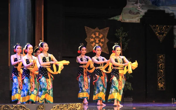 Fotoredigering Taman Mini Indonesia Indah East Java Pavilion Eller Anjungan — Stockfoto