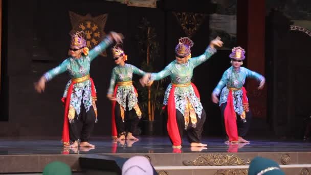 Editorial Záběrů Juni 2022 Traditional Classic Dance Tmii Taman Mini — Stock video