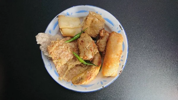 Top View Gorengan Stekt Banan Cireng Tahu Eller Tofu Tempe — Stockfoto