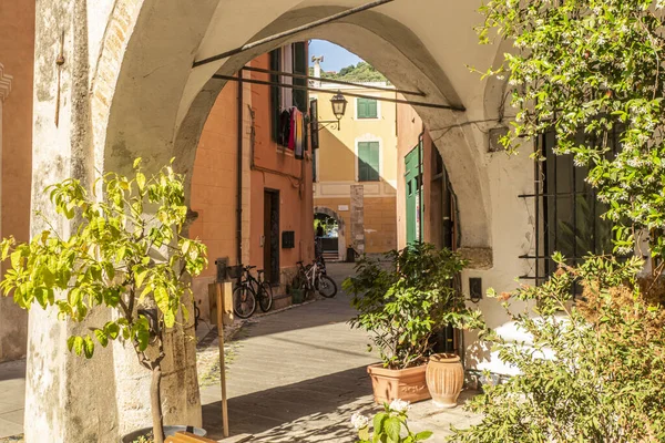 Finalborgo Italia 2021 Strade Caratteristiche Nel Centro Storico Finalborgo — Foto Stock