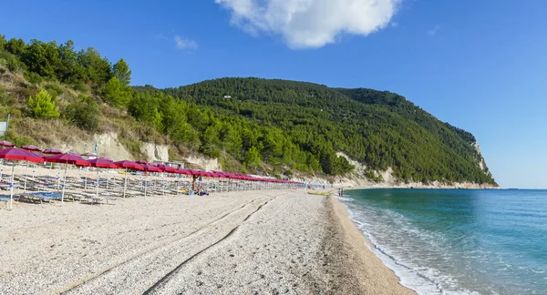 Сироло Италия 2021 Широкий Вид Красивый Пляж Сан Мичеле Сироло — стоковое фото