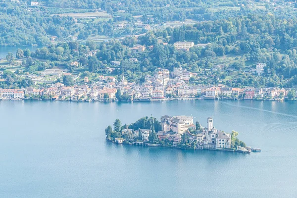 Αεροφωτογραφία Του Νησιού San Giulio Στη Λίμνη Orta — Φωτογραφία Αρχείου