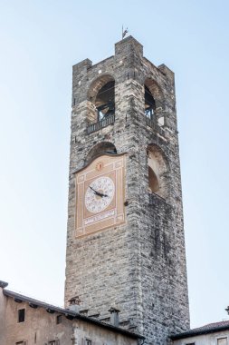 Campanone, Bergamo 'daki güzel eski kule.