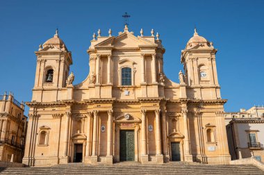  Güzel Noto Duomo