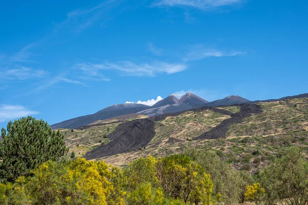Puncak Gunung Berapi Etna Dengan Kawah Puncak — Stok Foto