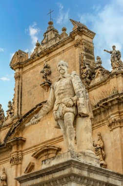 Scicli, İtalya: 09-18-2022: Scicli 'deki Busacca anıtı 