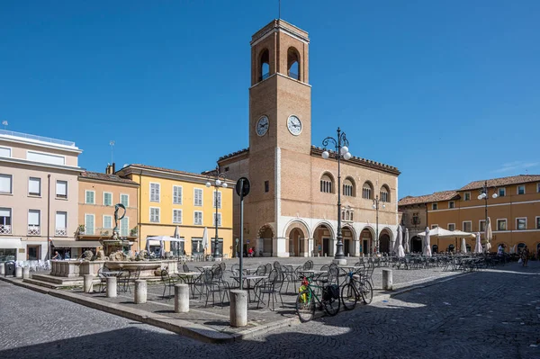 Фано Італія 2022 Красива Центральна Площа Фано Історичним Палацом Розуму — стокове фото