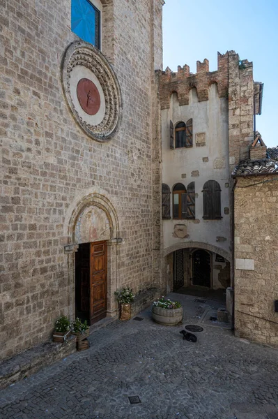 Civitella Itália 2022 Bela Igreja Com Paredes Pedra Centro Histórico — Fotografia de Stock