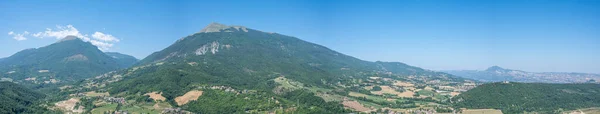 Extra Široké Panorama Twin Mountains Pohoří Abruzzo — Stock fotografie