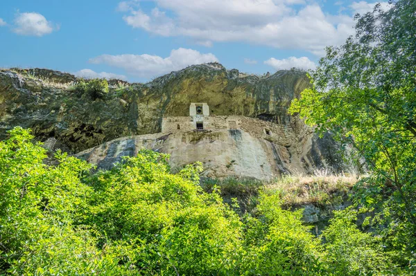Das Panorama Der Eremitage San Bartolomeo Legio Aus Steinen Erbaut — Stockfoto