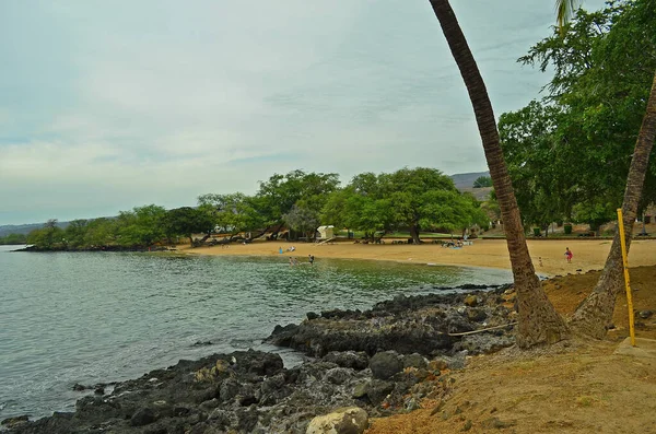 Una Spiaggia Sulla Costa Kona Della Grande Isola Delle Hawaii — Foto Stock