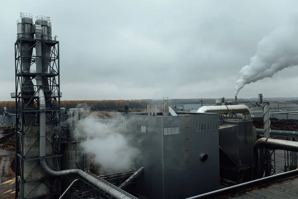 Вид Заводских Труб Цехов Работающее Промышленное Производство Вредные Выбросы Газов — стоковое фото