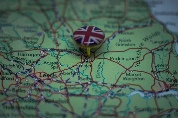 Йорк Прикреплен Карте Флагом Великобритании — стоковое фото