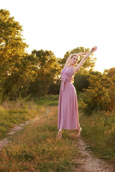 Femme Danseuse Dansant Dans Nature Été — Photo