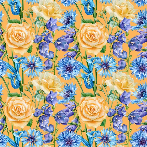 Żółte i niebieskie dzikie kwiaty Kwiat kukurydzy, róża i niebieski dzwon, kwiatowy wzór, kwiaty akwarela bezszwowy wzór — Zdjęcie stockowe
