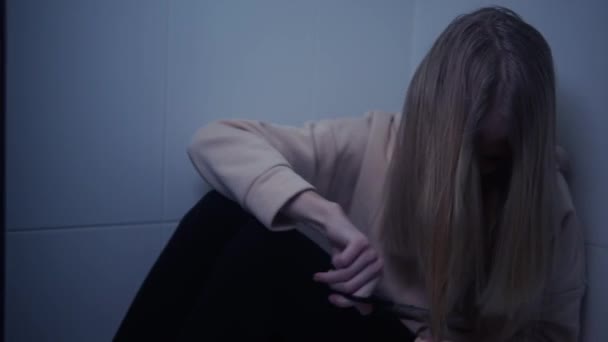 Teenage Girl Cuts Hair Depression Suicide Fear Resentment Despair — Vídeo de Stock