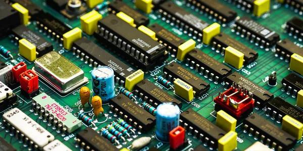 Closeup Elektronisch Bord Elektronisch Apparaat Geïntegreerde Schakeling Chip Achtergrond Computer — Stockfoto