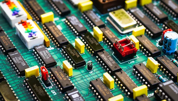 Primer Plano Placa Electrónica Dispositivo Electrónico Fondo Chip Circuito Integrado — Foto de Stock