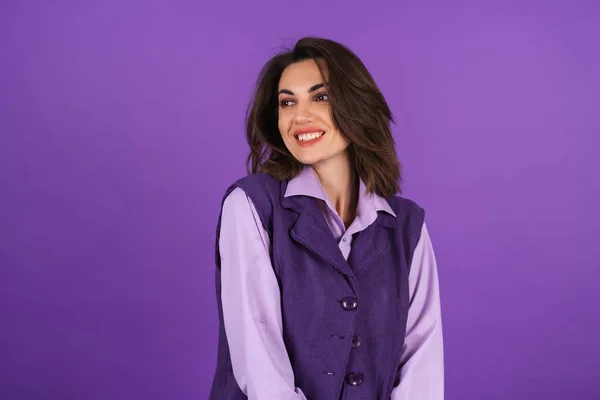 Young Woman Shirt Vest Purple Background Smiling Cheerfully Elated Mood — ストック写真