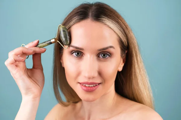 Close Beauty Portrait Woman Perfect Skin Natural Make Plump Nude — Stock Photo, Image