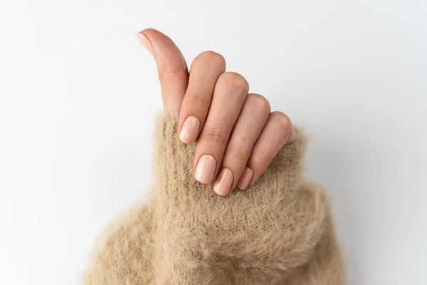 Dedos Finos Graciosos Uma Menina Com Uma Manicura Nua Pastel — Fotografia de Stock