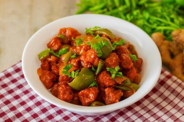 Soya Mançurya Chili Soya fasulyesi tarifinin seçici odak noktası. dekoratif arkaplanı olan.