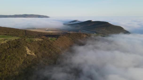 Vista Aérea Nubes Con Luz Nocturna Clima Brumoso — Vídeos de Stock