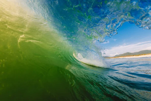 Okyanusta Mükemmel Sörf Dalgası Sabah Işığında Fıçı Dalgası — Stok fotoğraf