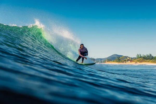 February 2022 Brazil Florianopolis Woman Surfing Morning Light Surfer Girl — Stock Photo, Image