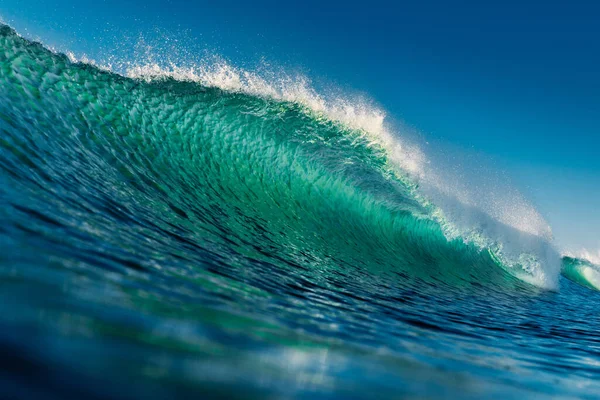 Atlantik Okyanusu Nda Sörf Dalgası Brezilya Turkuaz Dalgalar Çarpıyor — Stok fotoğraf