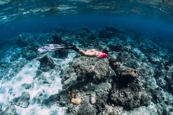 Woman Fins Dive Corals Snorkeling Tropical Blue Ocean — стоковое фото