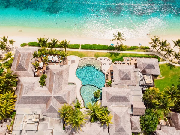 Luxusní Pláž Hotelový Resort Bazénem Mauriciu Písečná Pláž Palmami Oceánem — Stock fotografie