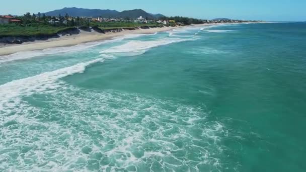 Пляж Волнами Бразилии Вид Воздуха Пляж Кампече Флорианополис — стоковое видео
