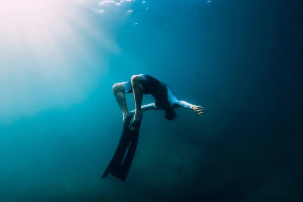 August 2021 Varna Bulgaria Men Free Diver Fins Blue Sea — Zdjęcie stockowe