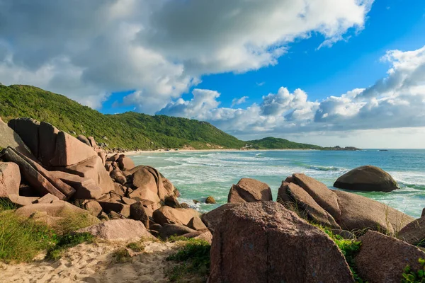 Praia Galheta Beach Amazing Rocks Ocean Waves Holiday Beach Brazil — Zdjęcie stockowe