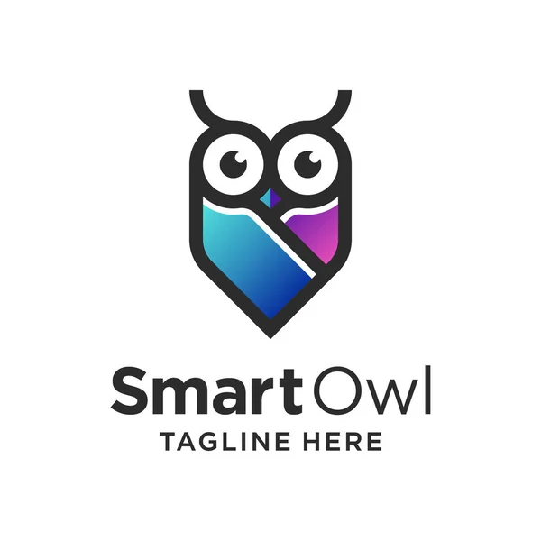 Smart Owl Logo Design — ストックベクタ