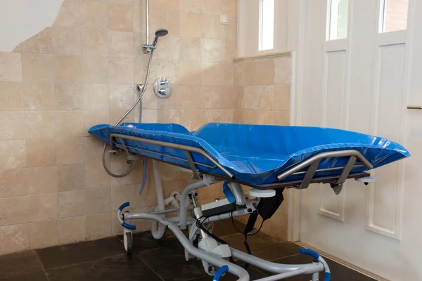 Medizinische Dusche Badeausrüstung Für Behinderte Und Behinderte Mobiler Duschwagen Für — Stockfoto
