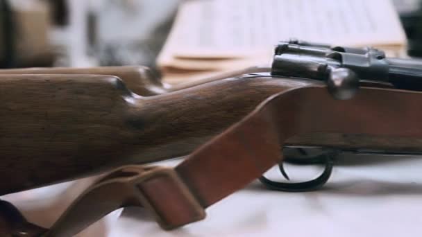 Close Slow Motion Panorama Vintage Rifles — Stock video