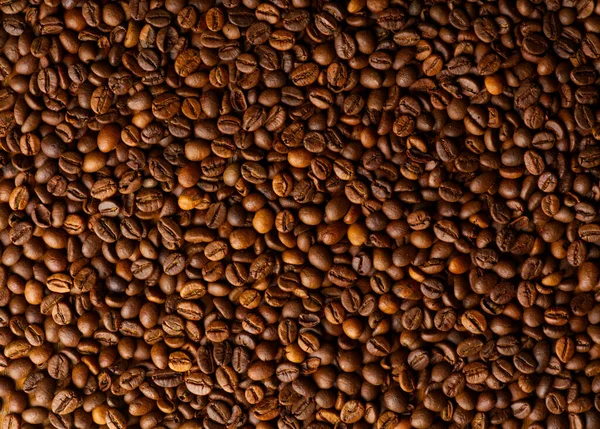 La consistenza dei chicchi di caffè tostati. — Foto Stock