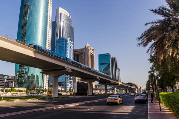 Дубай Оаэ 2021 Современные Здания Знаменитые Достопримечательности Вдоль Дороги Шейх — стоковое фото