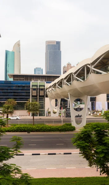 Ντουμπάι Ηνωμένα Αραβικά Εμιράτα 2021 Διέλευση Πεζών Στο Ντουμπάι Παγκόσμιο — Φωτογραφία Αρχείου