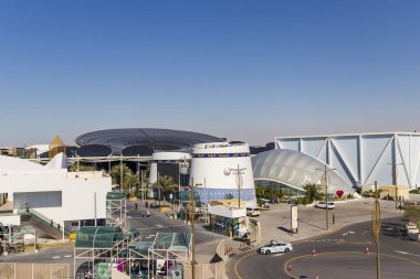 Dubai, BAE - 01.22.2021 EXPO 2020 'nin bazı pavyonlarının gerçek görüntüsü. Sürdürülebilirlik