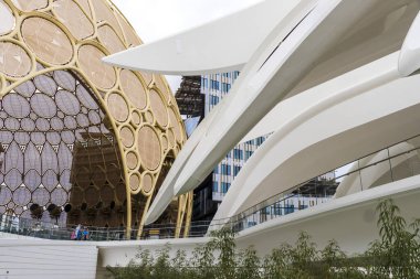 Dubai, BAE - 02.11.2022 - Expo 2020, BAE pavyonu ve Al Wasl plaza.