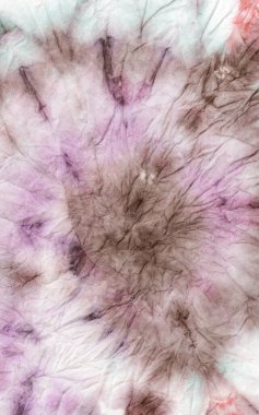 Gökkuşağı Etkisi Psikedelik Kaleydoskop. Boya sarmalı kumaş. Pembe Psikedelik Kaleydoskop. 70 'lerin boyası. Eğlenceli Hippi Tye Tasarımı. Ikat 1960 Gömlek Arkaplanı. 