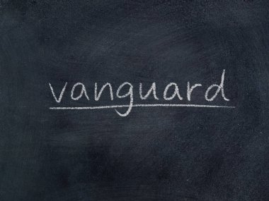 Tahta arka planda öncü kavram sözcüğü