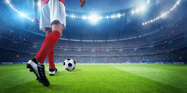    Sahne ışıklarıyla futbol oyuncusu ve stadyum, 3D yorumlama                            