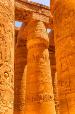 Mısır 'ın Luxor yakınlarındaki Amun Karnak tapınağından ayrıntılar.