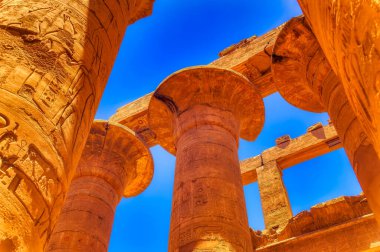 Mısır 'ın Luxor yakınlarındaki Amun Karnak tapınağından ayrıntılar.
